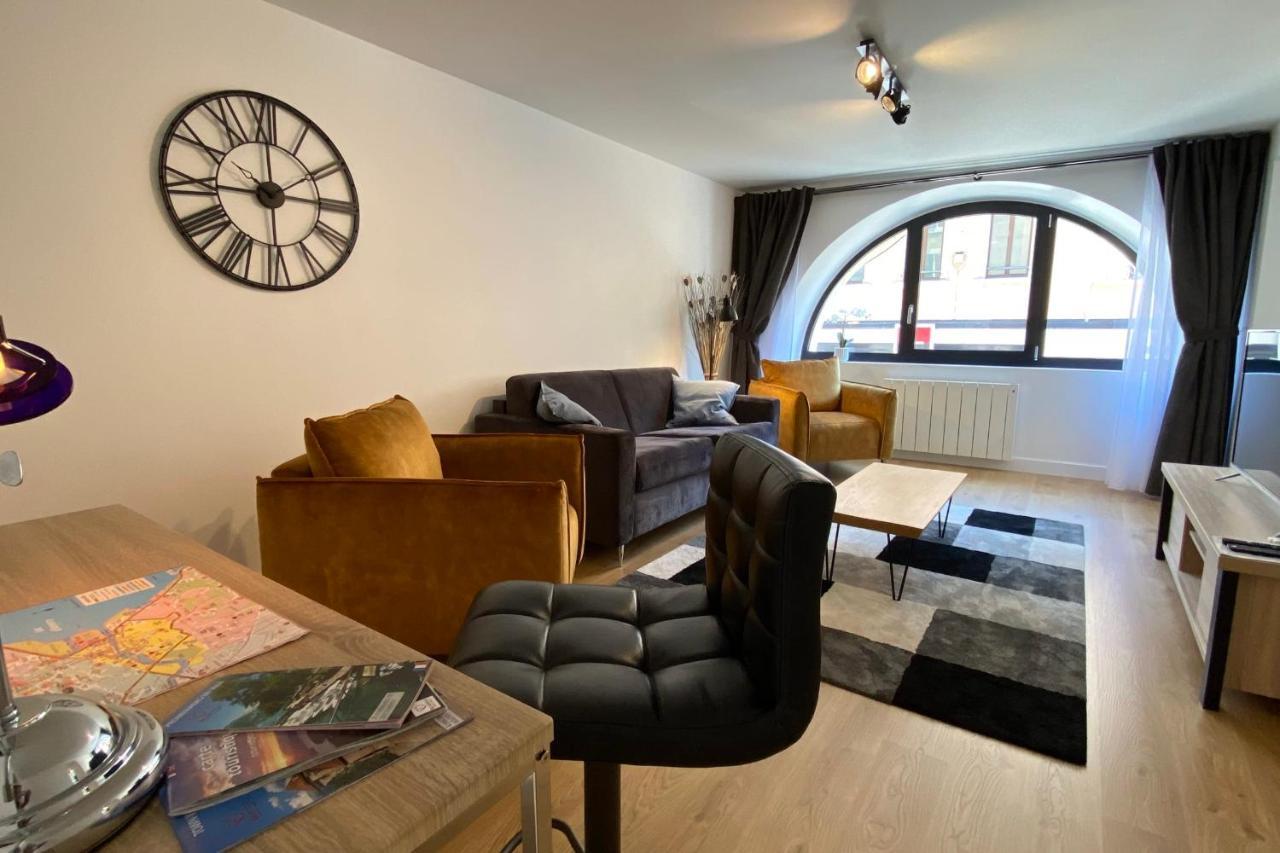 Le Royal 4 - Apartment For 4 People In The City Center Annecy Eksteriør billede