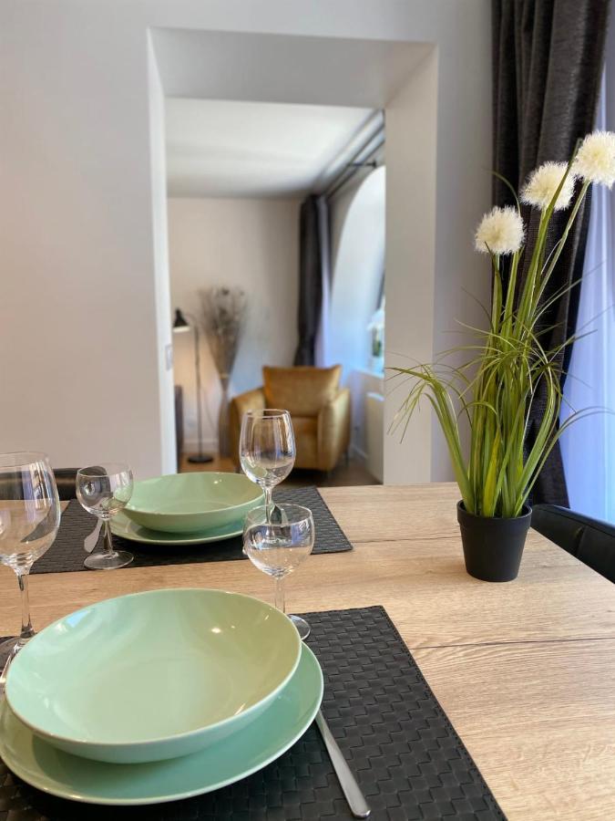 Le Royal 4 - Apartment For 4 People In The City Center Annecy Eksteriør billede